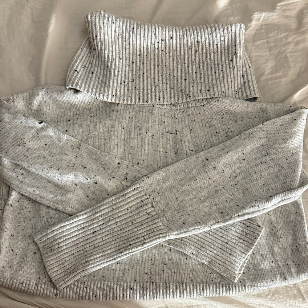 Cozy Gray Turtleneck Sweater